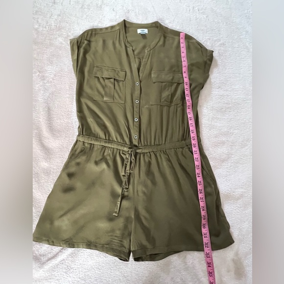 Old Navy Utility Romper - Picture 5 of 5